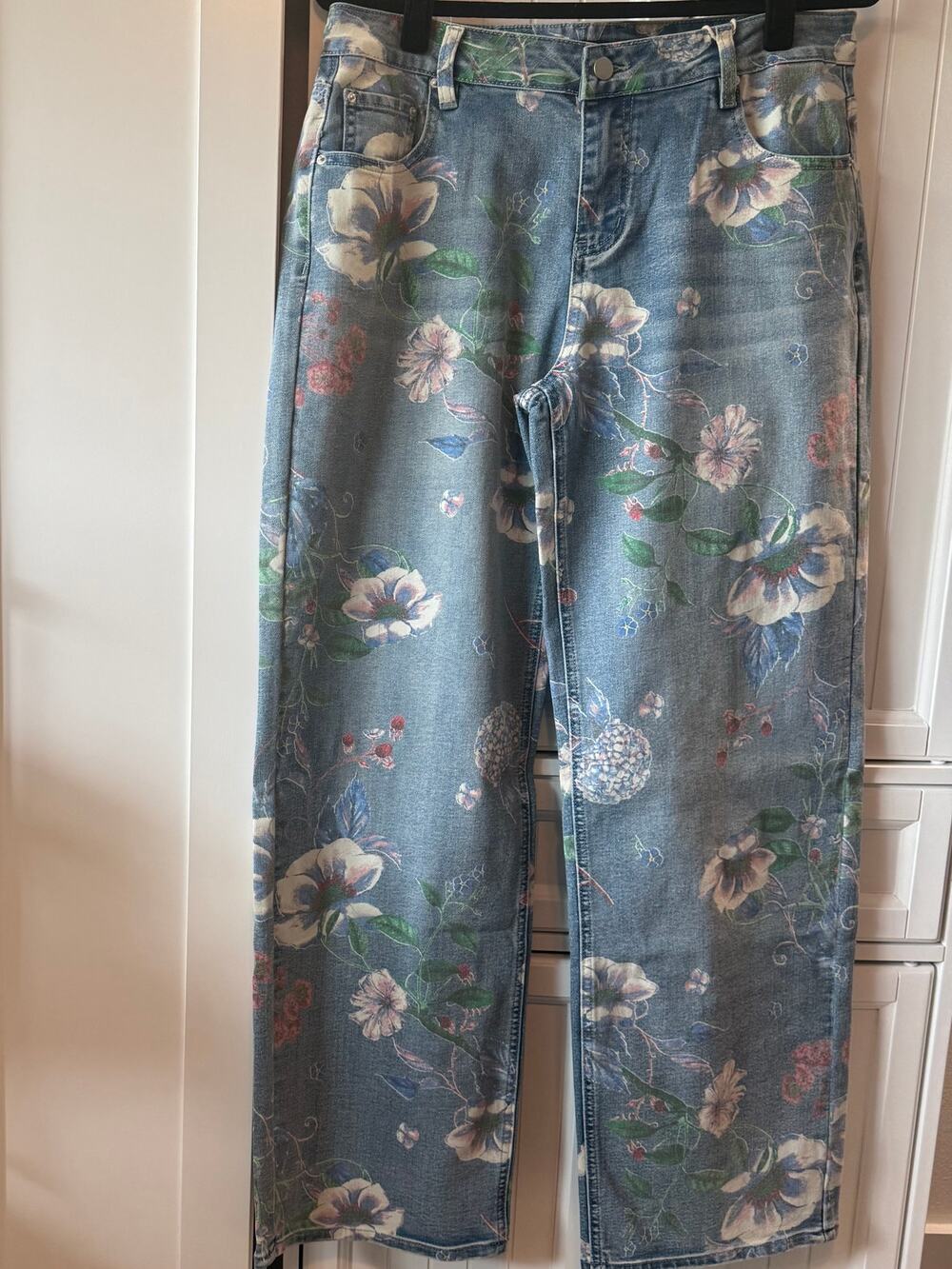 Flamingals Floral Pattern Wash High Waist Straight Leg Jeans XL NWT